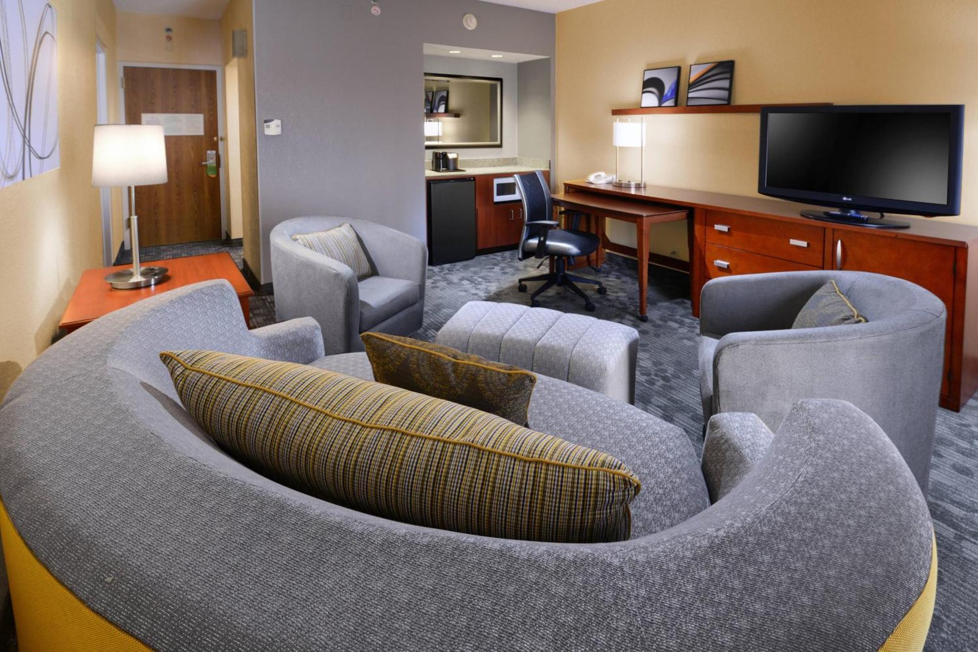 Courtyard By Marriott Oklahoma City Airport Eksteriør bilde