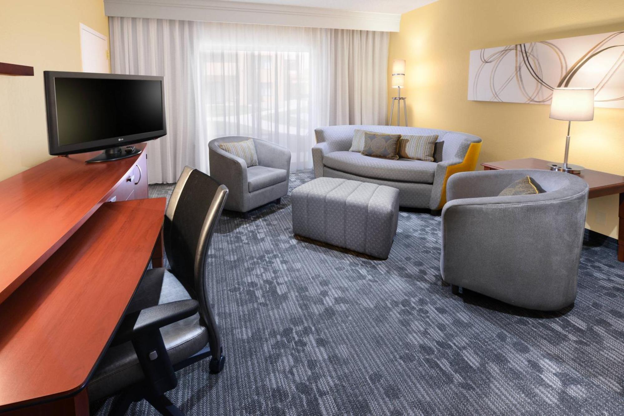 Courtyard By Marriott Oklahoma City Airport Eksteriør bilde